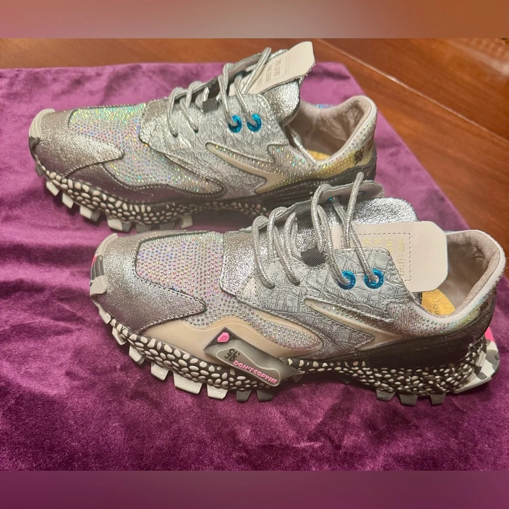 Stylish Silver Glitter Sneakers - Picture 3 of 7